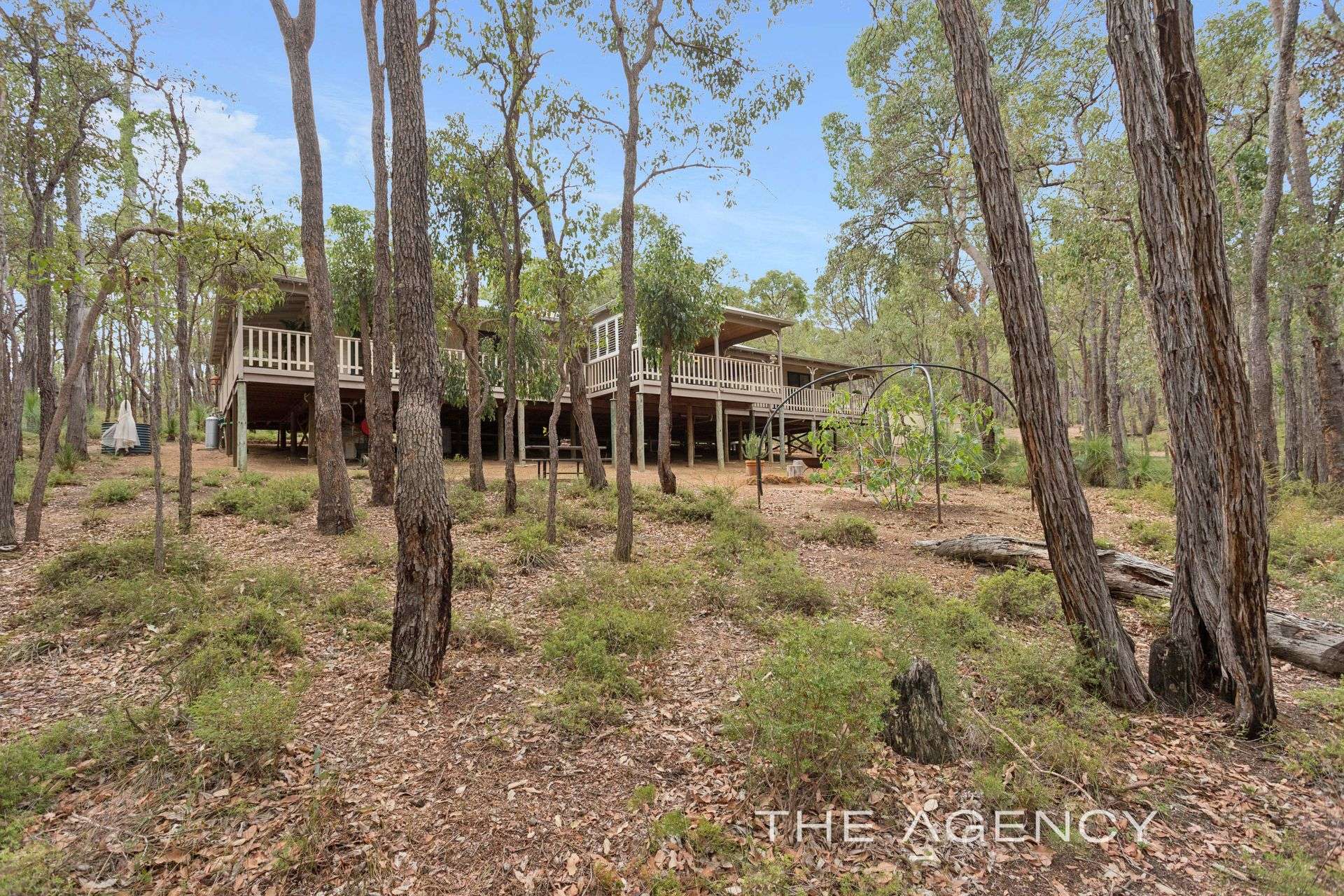 220 Tarrup Street, Chidlow For Sale by Farmbuy.com - image 27