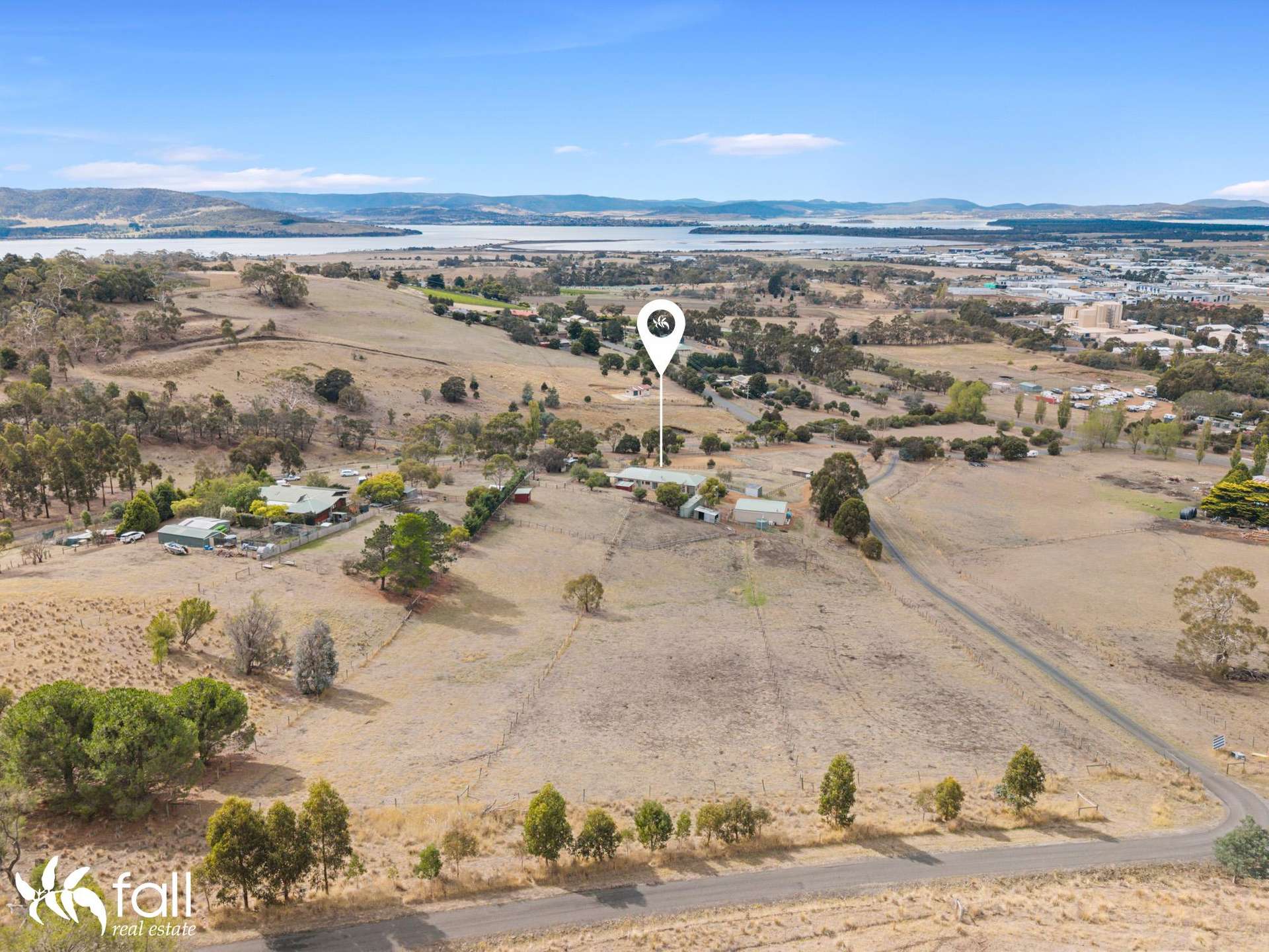 2 Kadina Road, Cambridge For Sale by Farmbuy.com - image 3