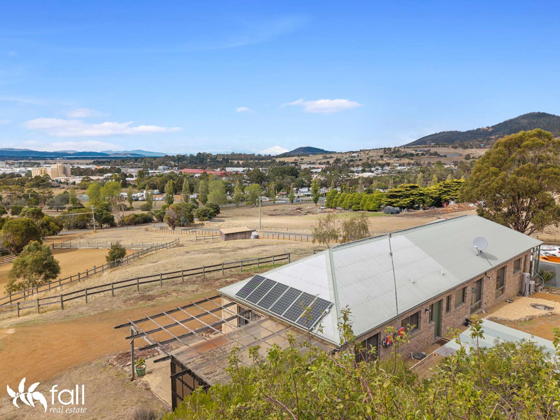 2 Kadina Road, Cambridge For Sale by Farmbuy.com - image 6