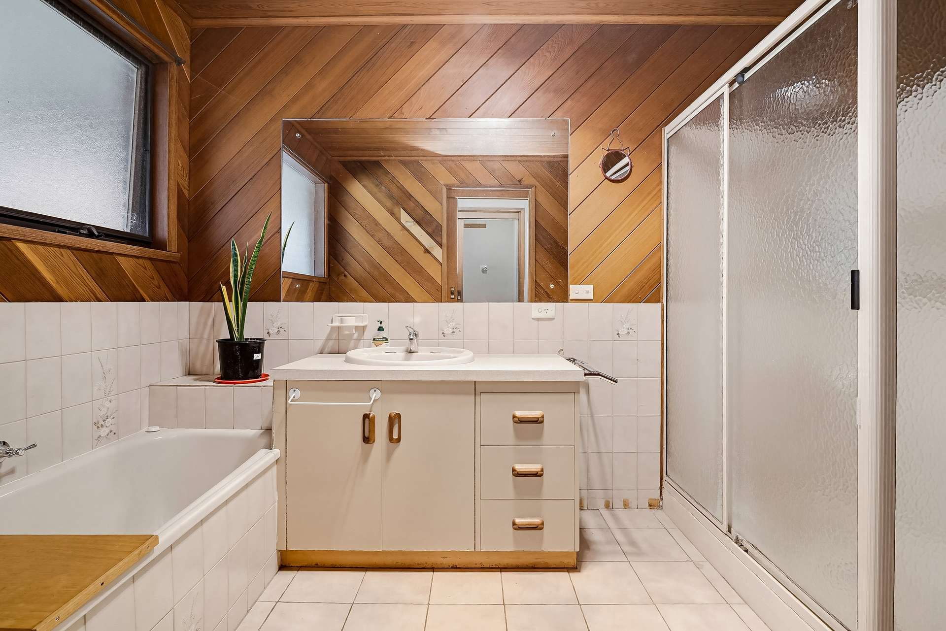 22 Caldwell Street, Heathcote For Sale by Farmbuy.com - image 8