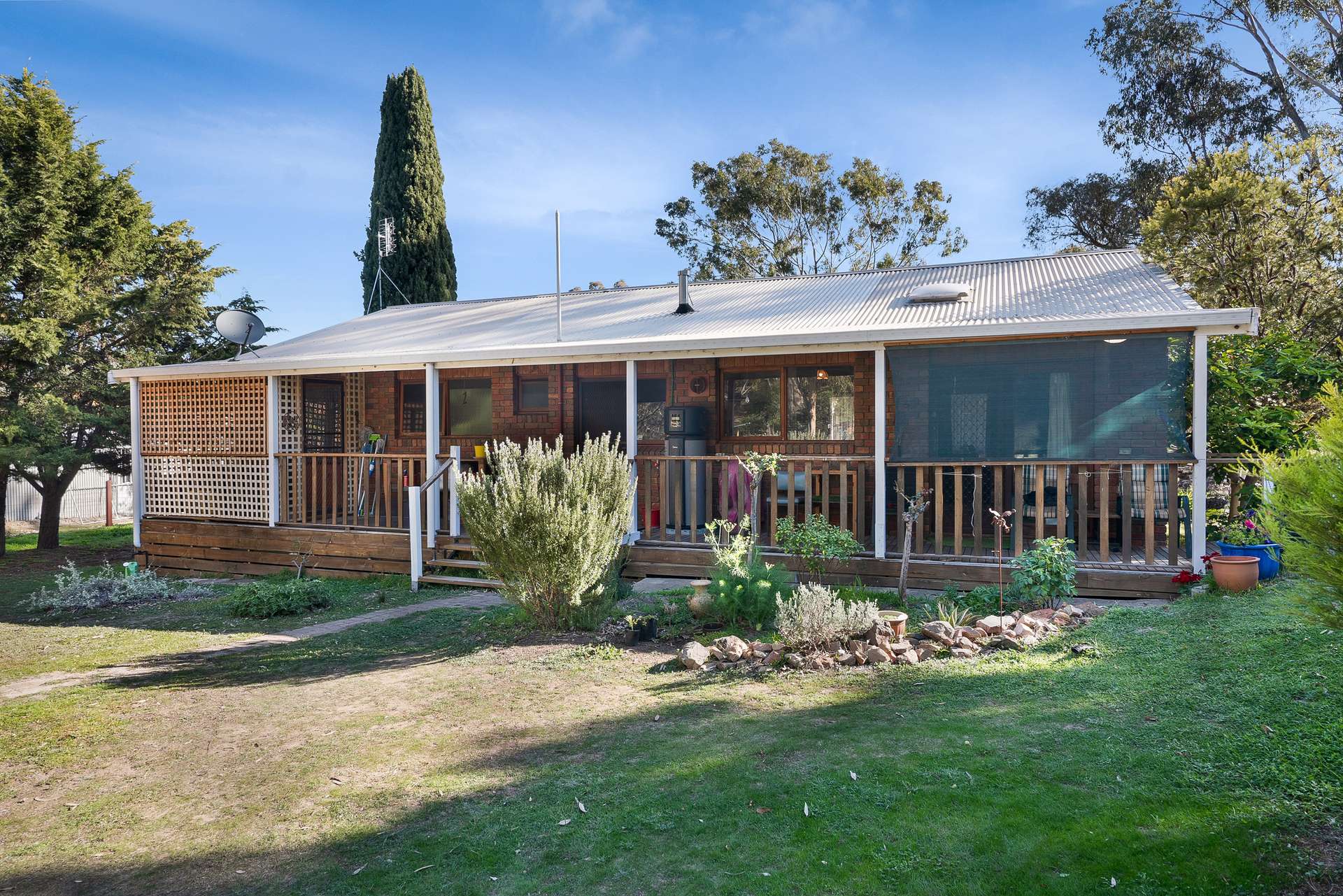 22 Caldwell Street, Heathcote For Sale by Farmbuy.com - image 9