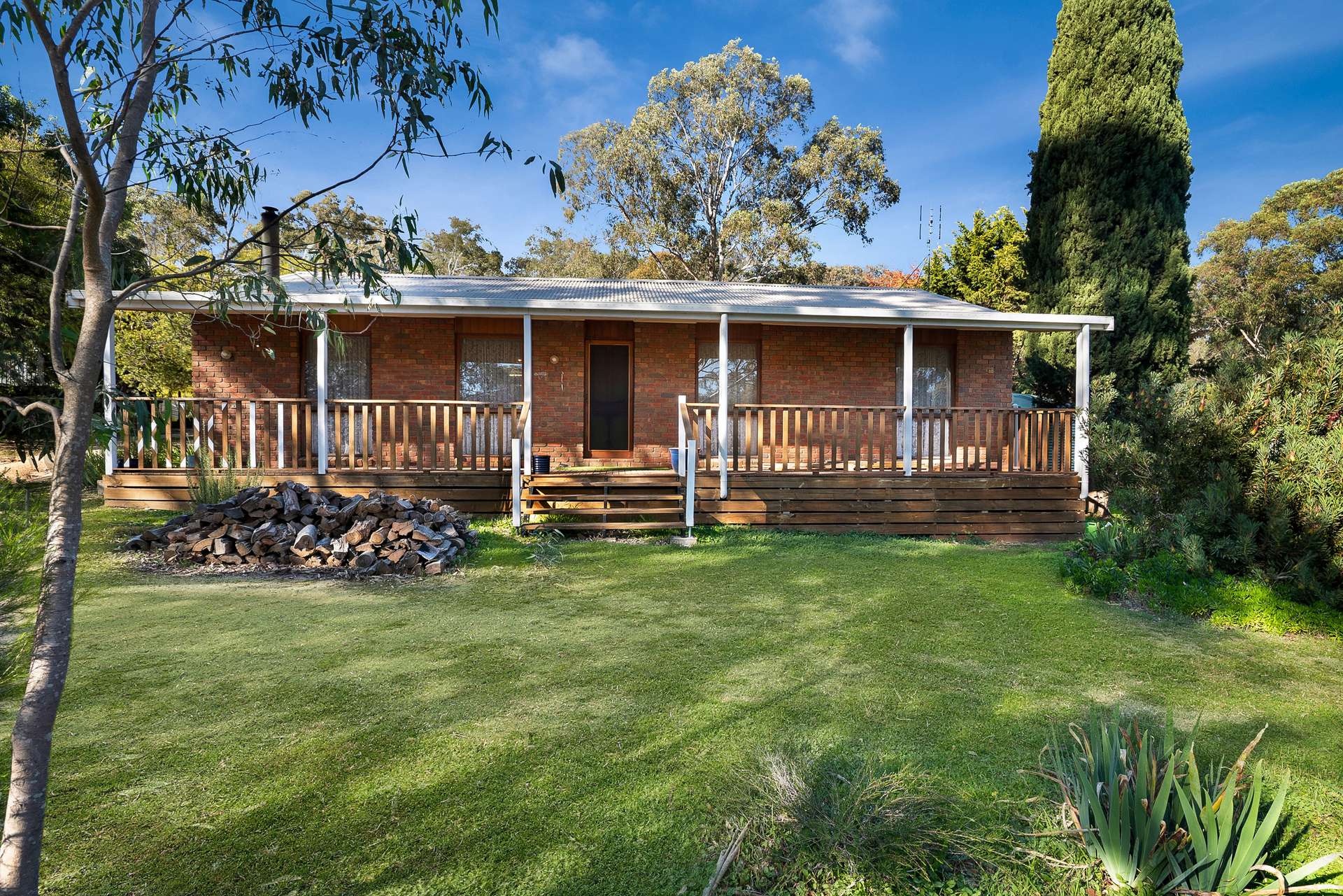 22 Caldwell Street, Heathcote For Sale by Farmbuy.com - image 2