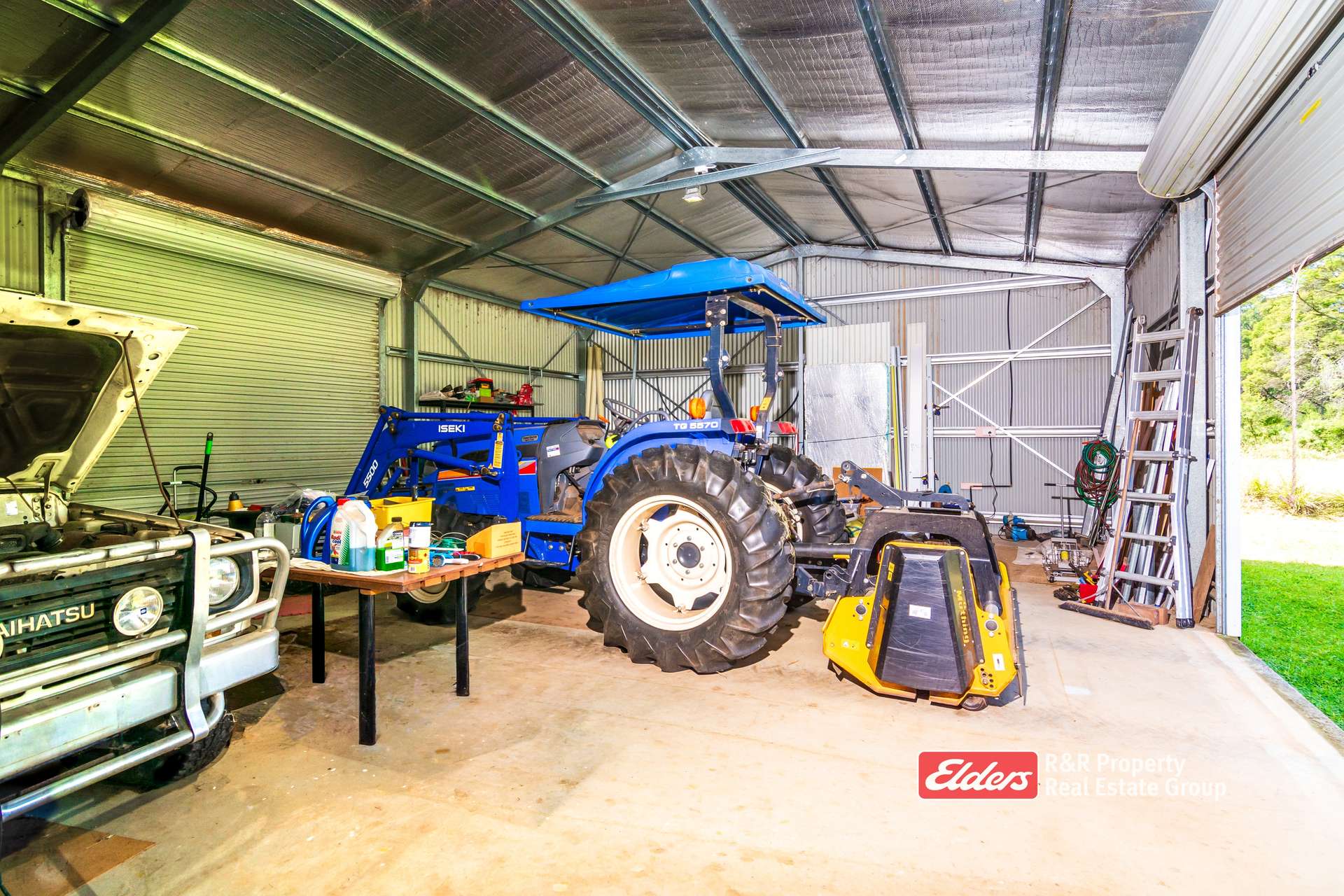 Off Thunderbolts Way, MARES RUN Via, Gloucester For Sale by Farmbuy.com - image 21