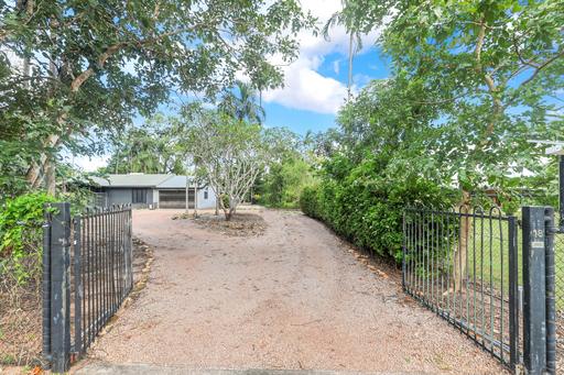 Farm For Sale - NT - Marlow Lagoon - 0830 - RURAL LIFESTYLE MINUTES FROM PALMERSTON CBD 