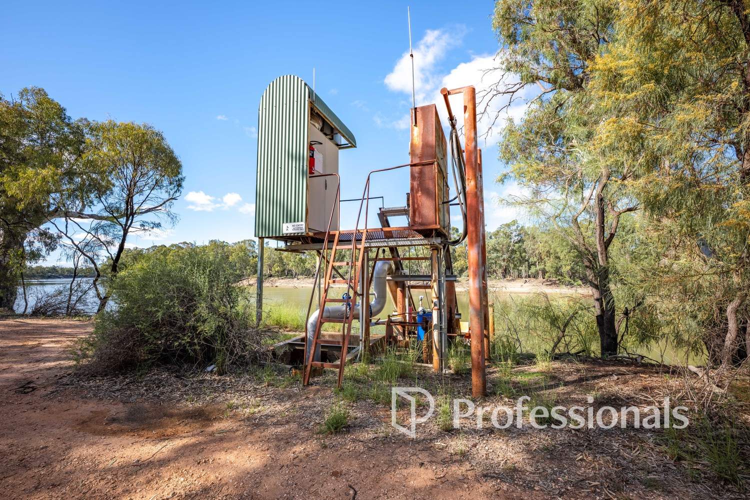 2836 Kulkyne Way, Colignan For Sale by Farmbuy.com - image 13