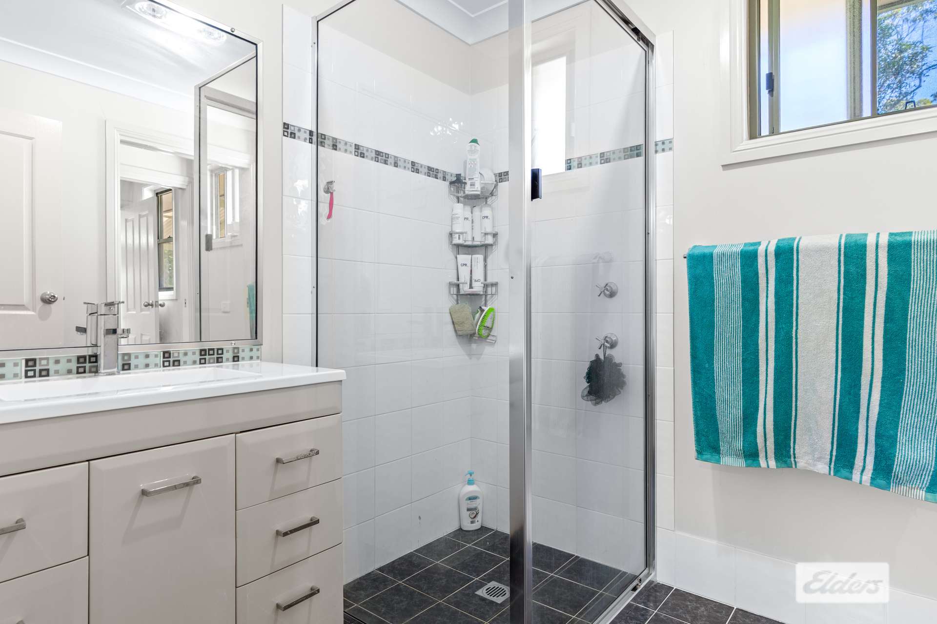 3 Victor Close, Taree For Sale by Farmbuy.com - image 31