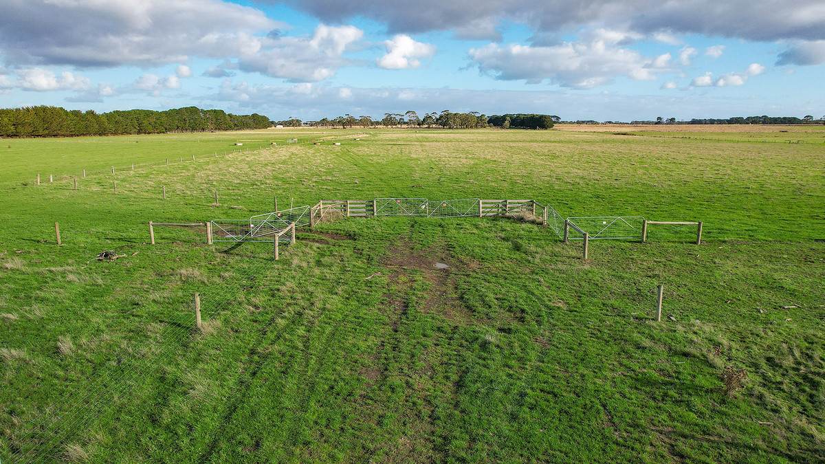 59 Gapes Road, Winslow For Sale by Farmbuy.com - image 18