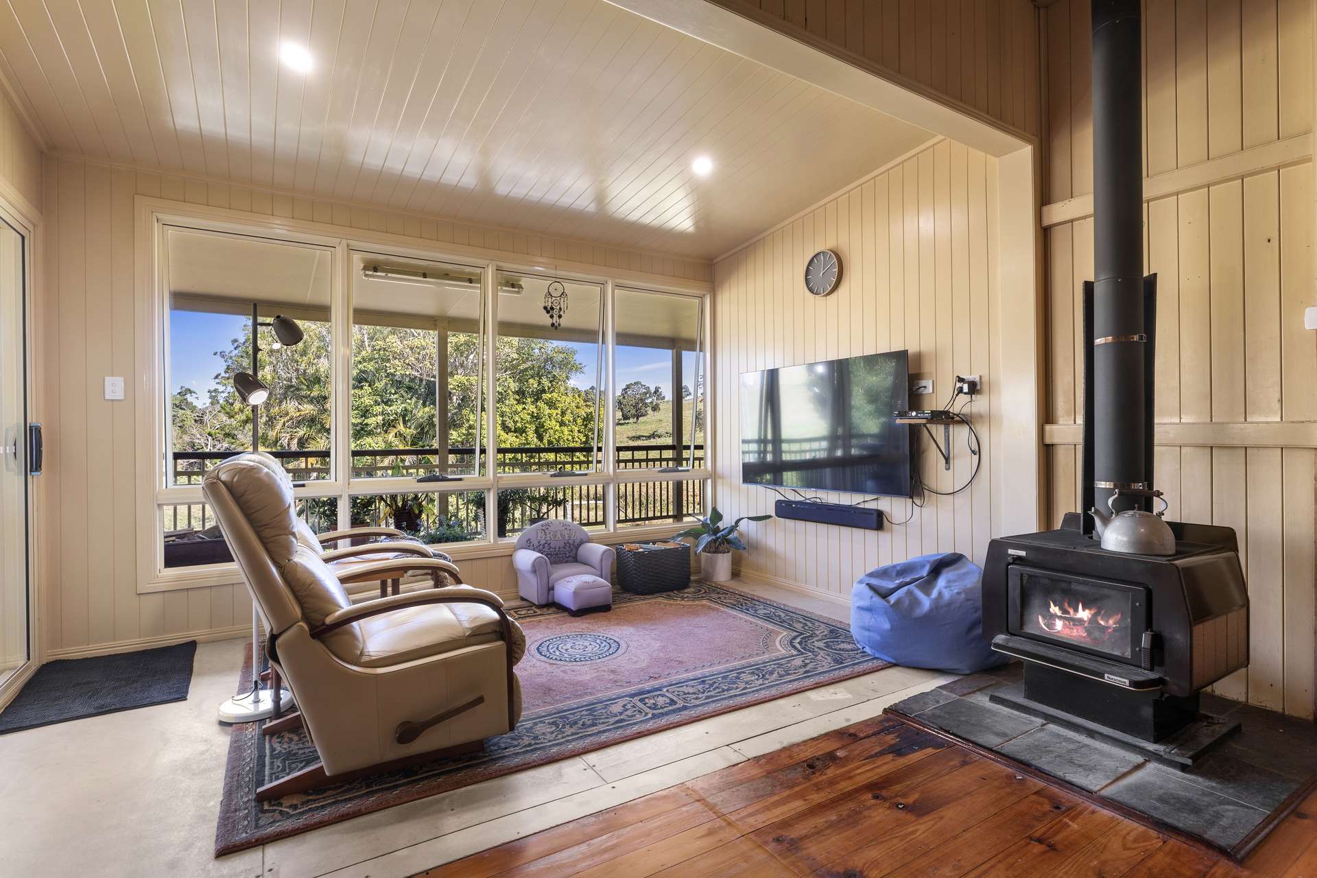 160 Buchanan Road, Goomboorian For Sale by Farmbuy.com - image 5