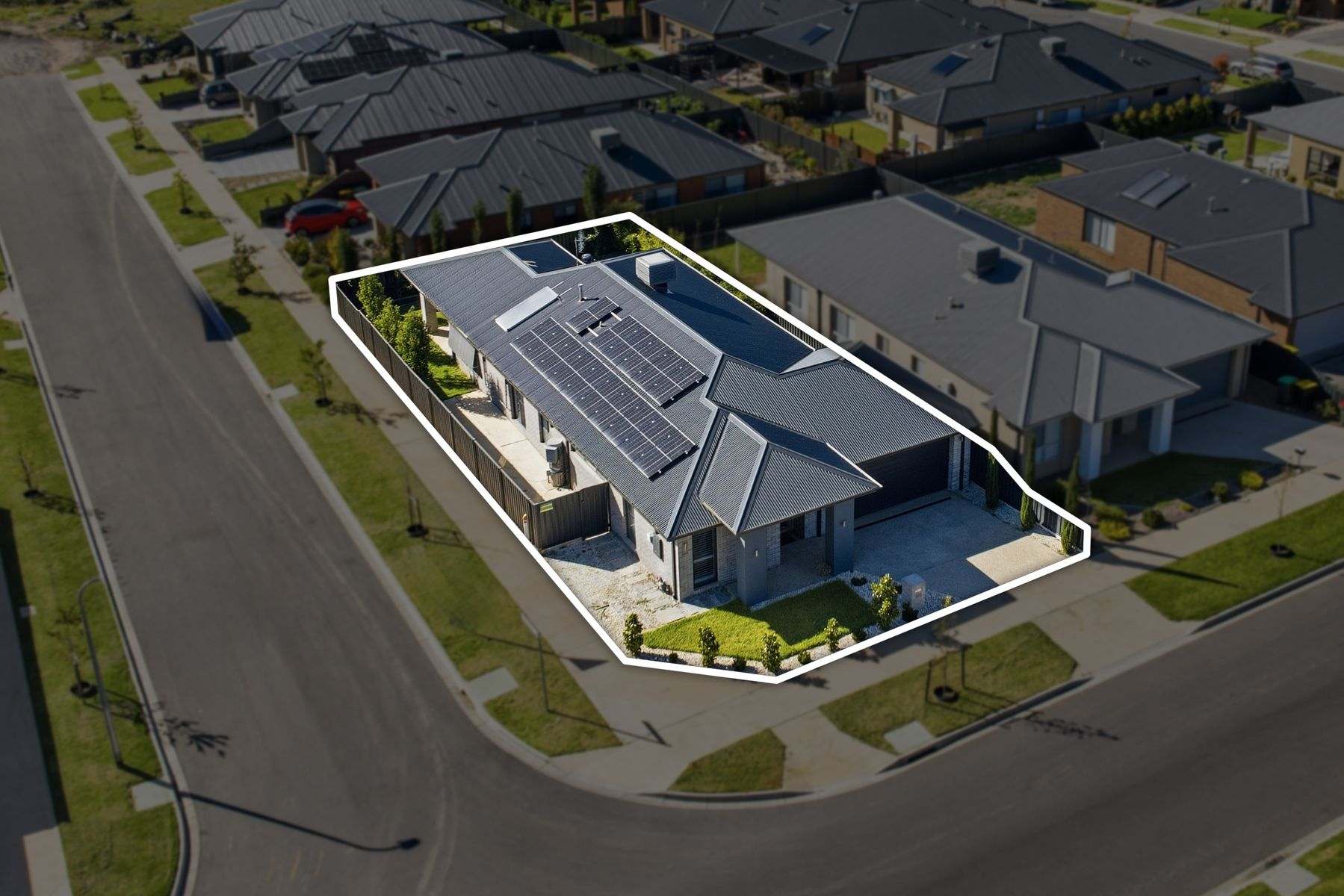 14 Namatjira Boulevard, Huntly For Sale by Farmbuy.com - image 9