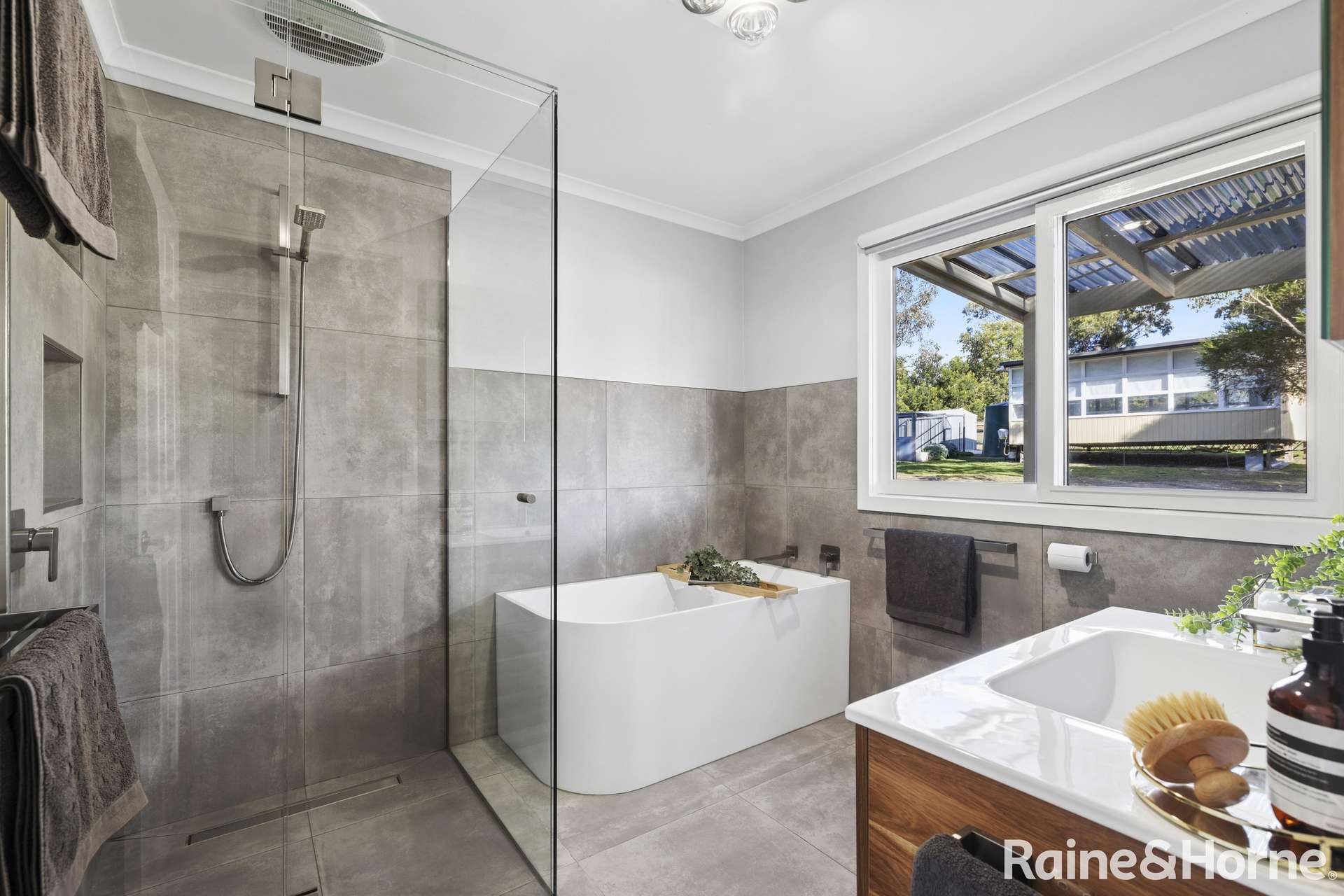 140 Verekers Lane, Kyneton For Sale by Farmbuy.com - image 11