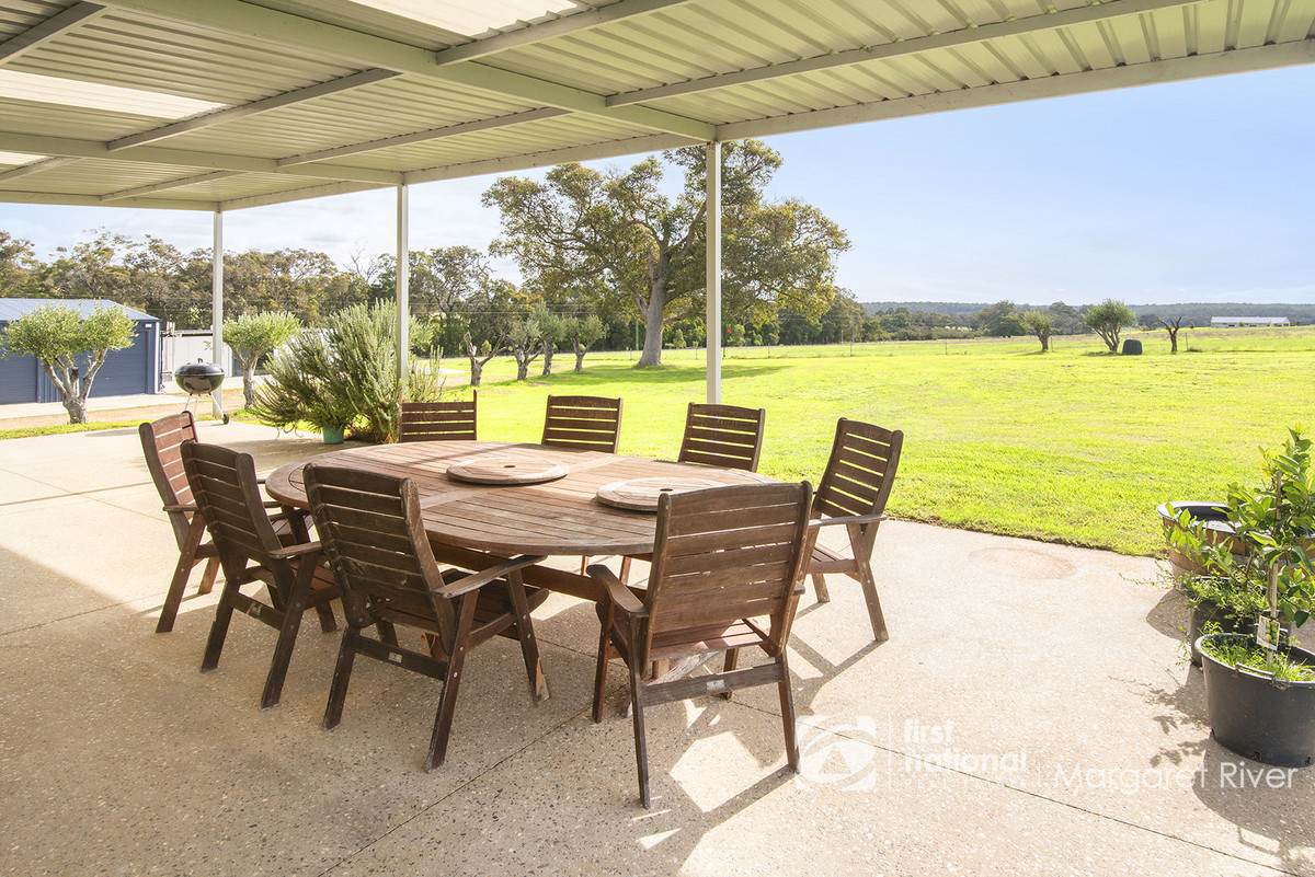 38 Barrett Road, Rosa Brook For Sale by Farmbuy.com - image 5