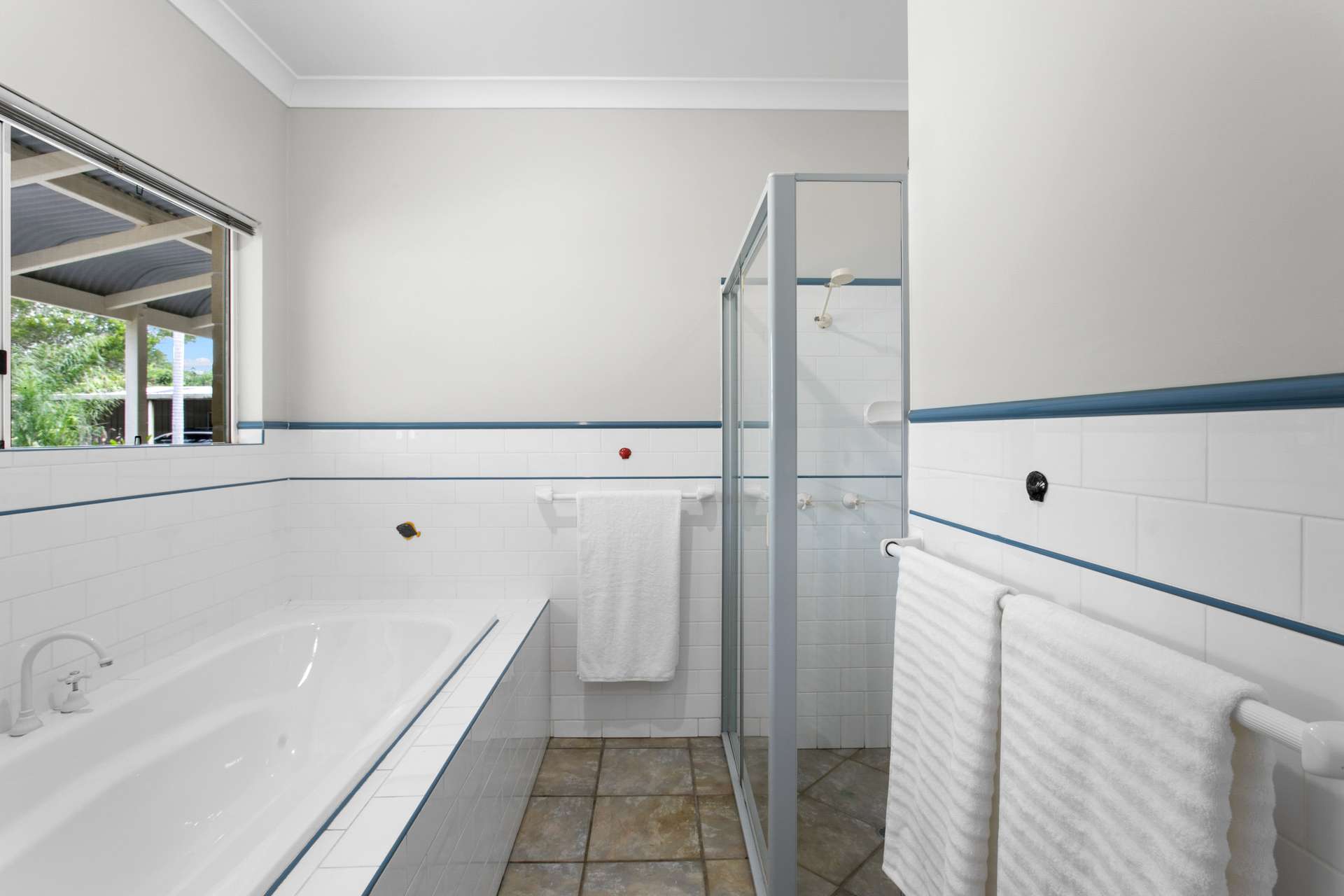 58 To 62 Marlock Court, Doonan Auction by Farmbuy.com - image 16