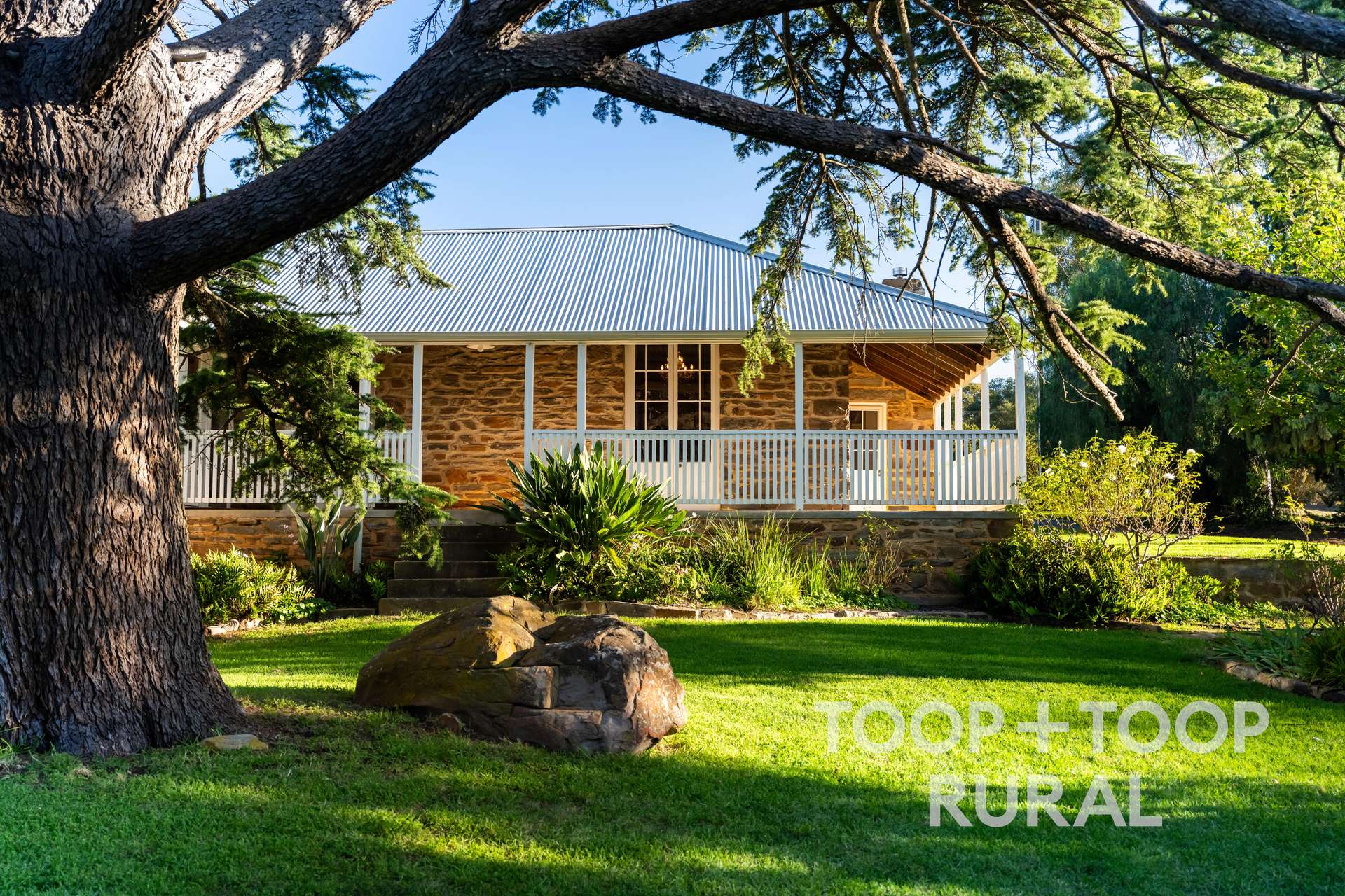 308 Sawpit Gully Road, Keyneton For Sale by Farmbuy.com - image 2