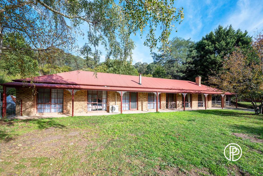 700 Woods Point Road, East Warburton VIC 3799