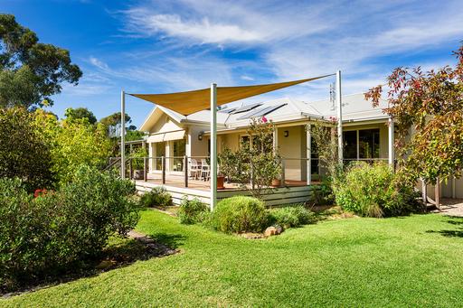 Farm For Sale - VIC - Castlemaine - 3450 - Acreage Living on the Edge of Castlemaine 