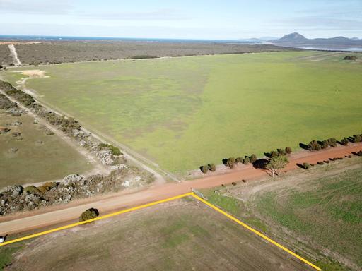 208 Steredale Road, Hopetoun WA 6348