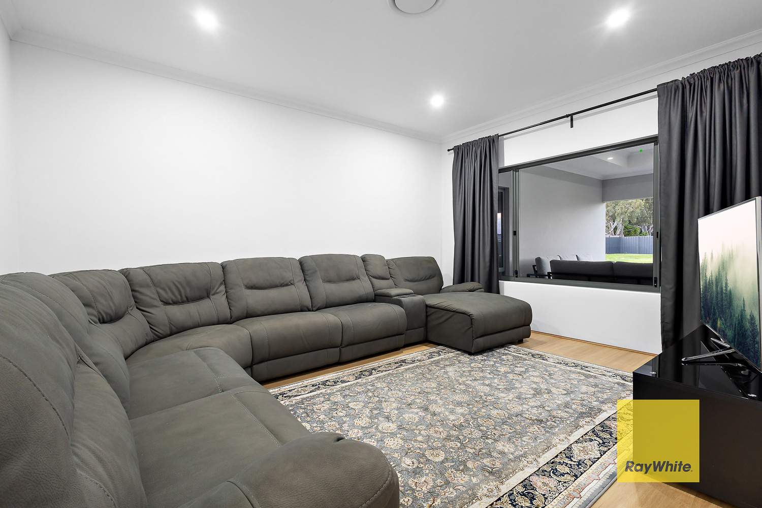 99 Stockholm Road, Wanneroo For Sale by Farmbuy.com - image 14