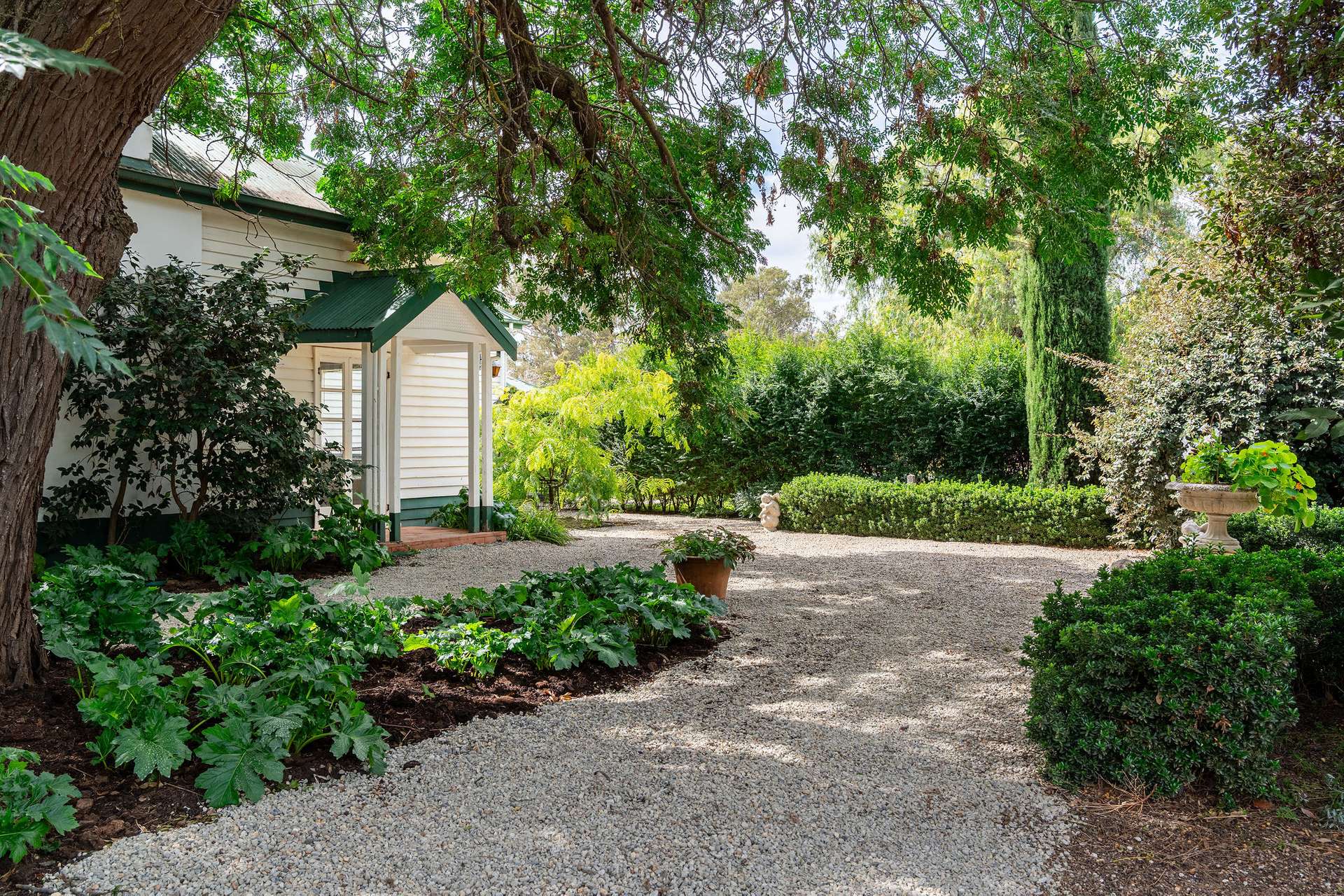 1350 River Road, Toolamba For Sale by Farmbuy.com - image 29