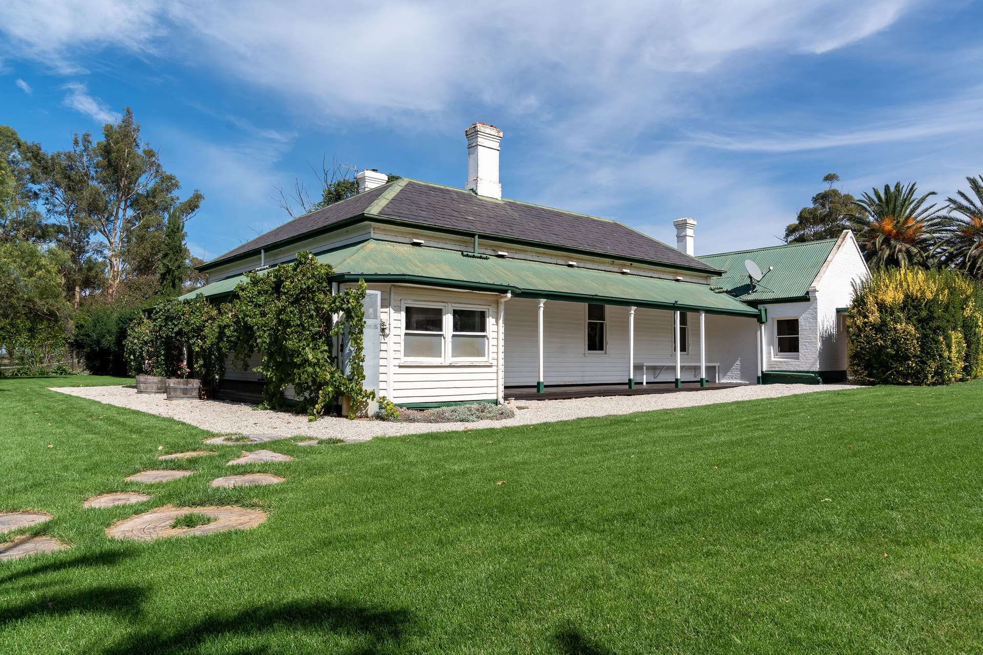1350 River Road, Toolamba For Sale by Farmbuy.com - image 5