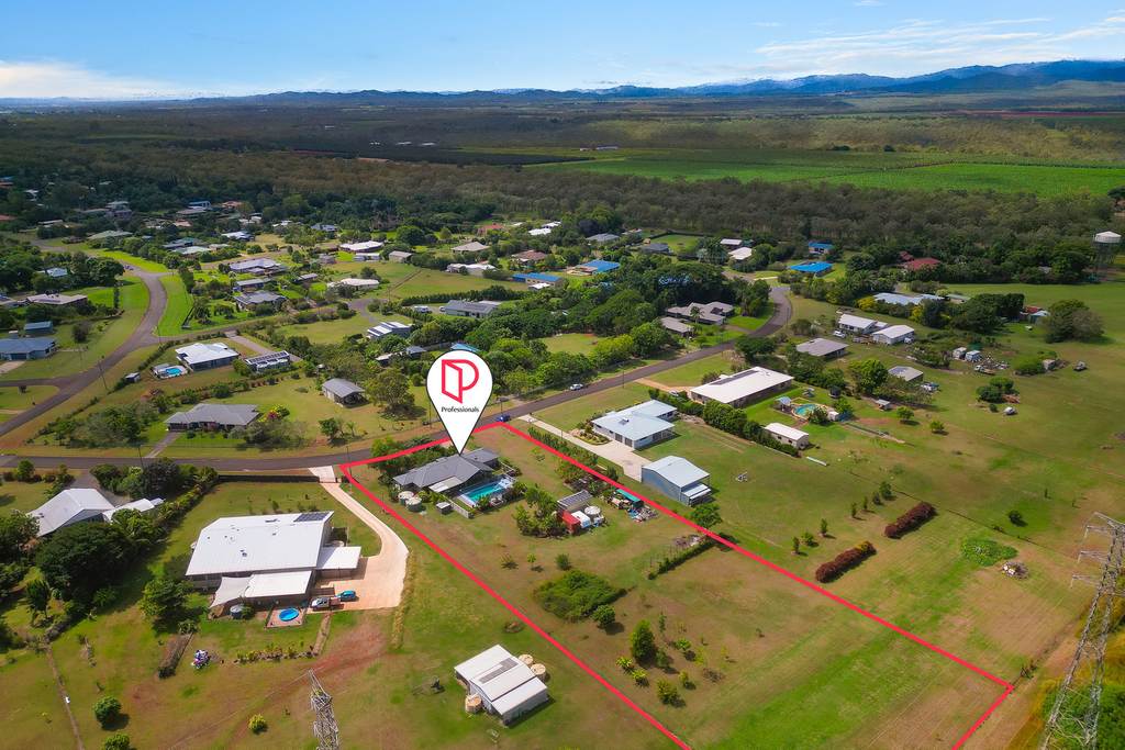 31 Dean Circuit, Mareeba QLD 4880