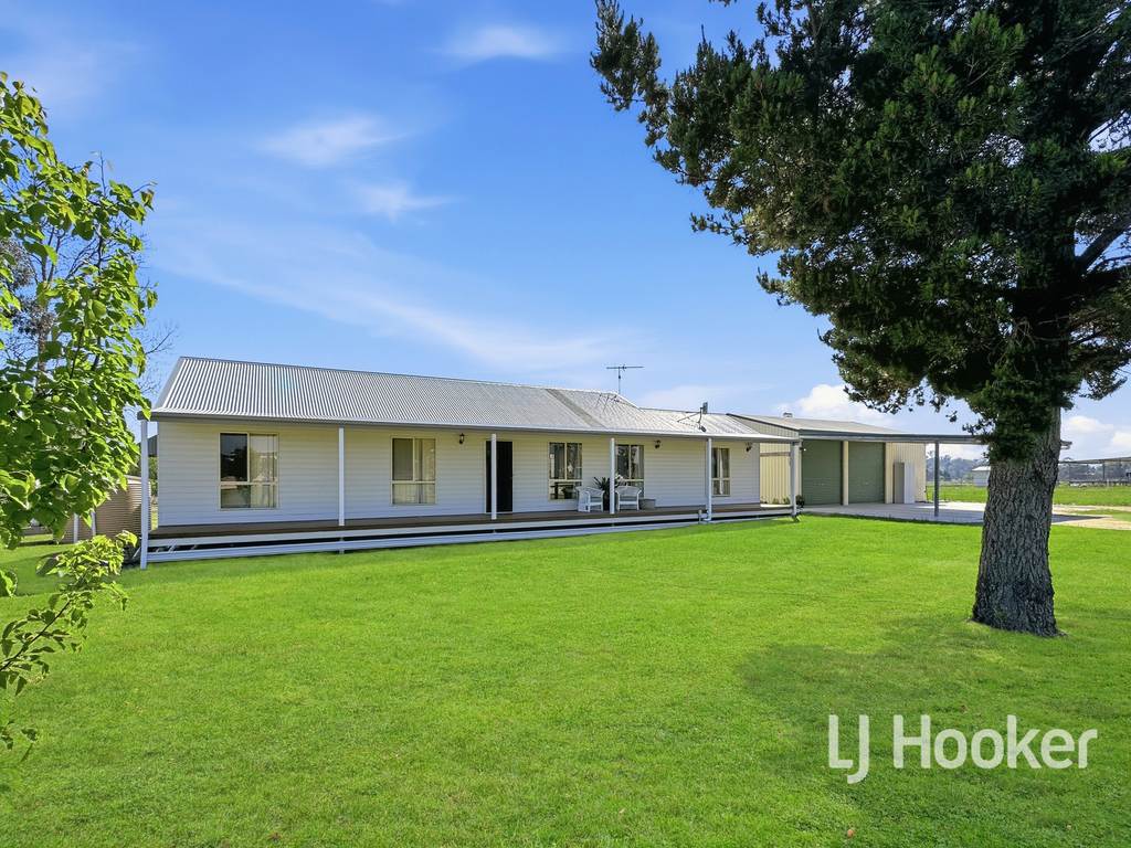 19 Taylor Avenue, Inverell NSW 2360