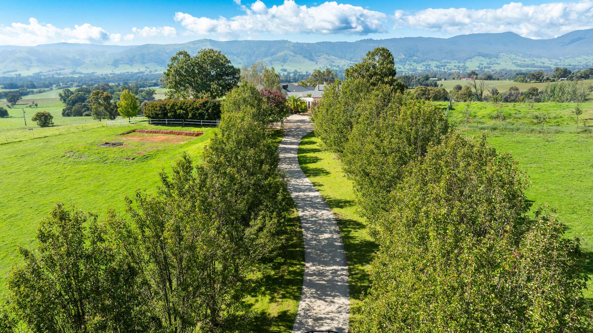 227 Besley Lane, Kergunyah For Sale by Farmbuy.com - image 16