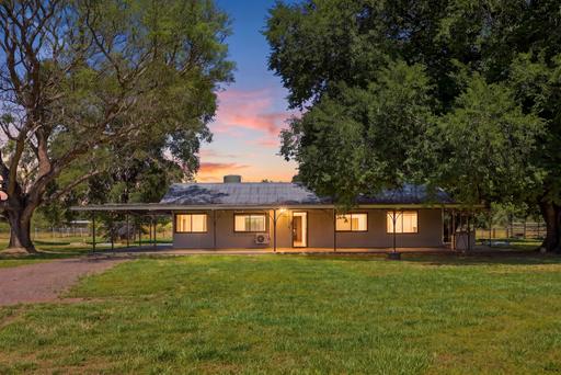 111 Power Road, McMinns Lagoon NT 0822