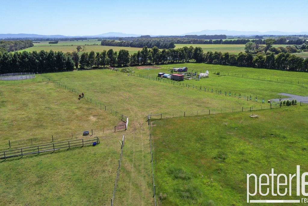 328 Coach Lane, Bishopsbourne TAS 7301