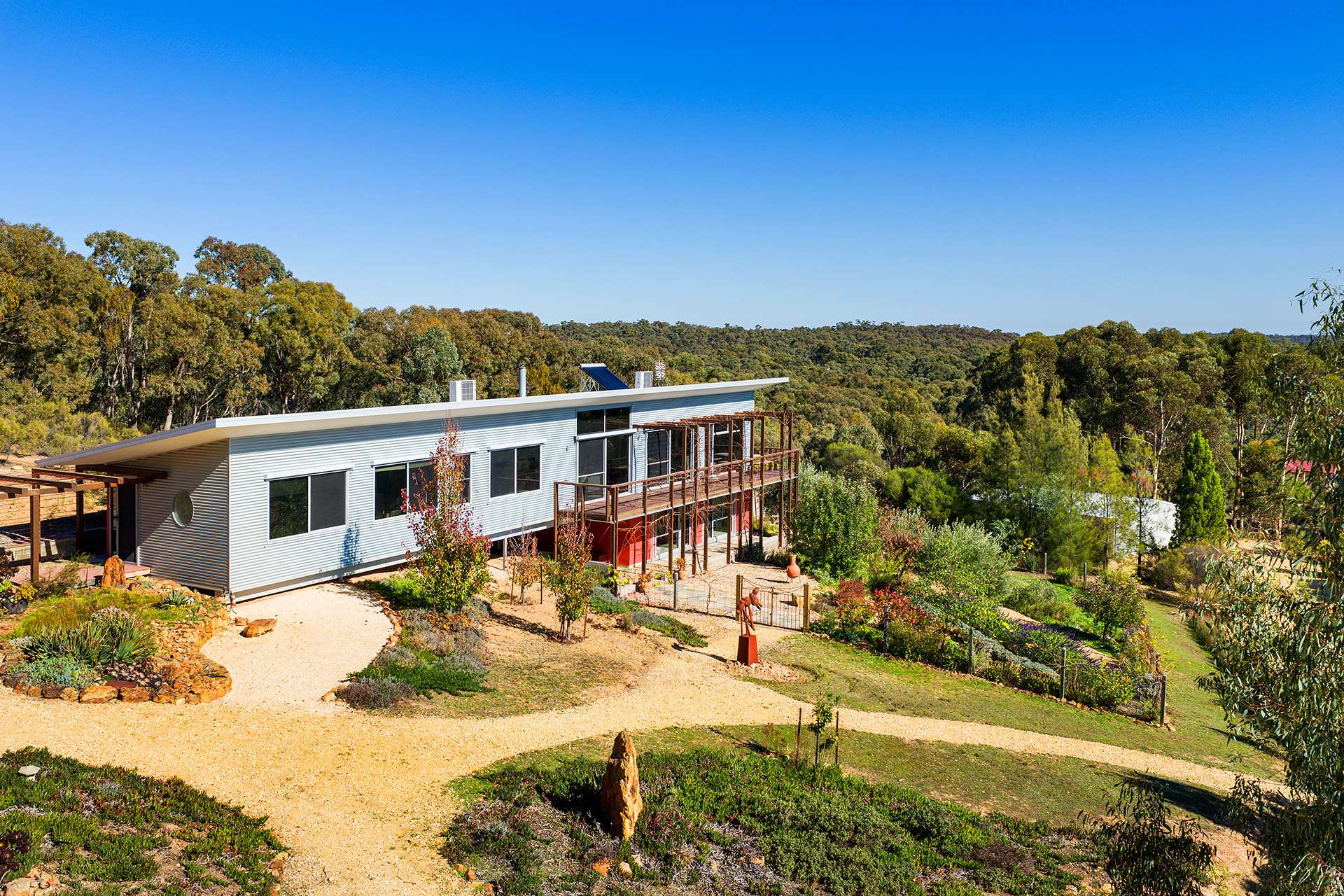 20 Ross Drive, Castlemaine For Sale by Farmbuy.com - image 24
