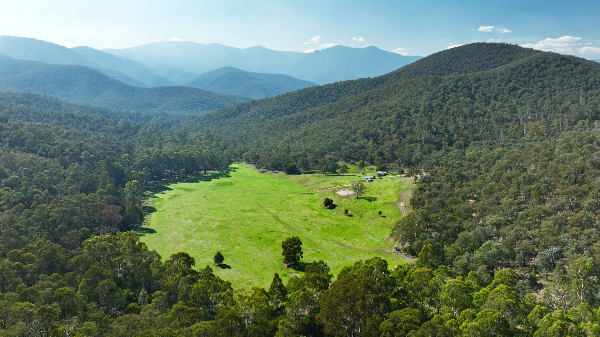 333 Scrubby Creek Track, Omeo For Sale by Farmbuy.com - image 1