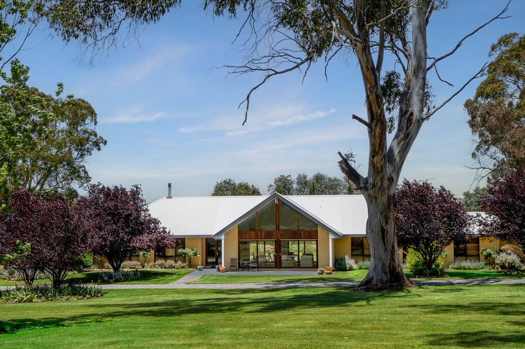 71 Sloggetts Road, Oberon NSW 2787