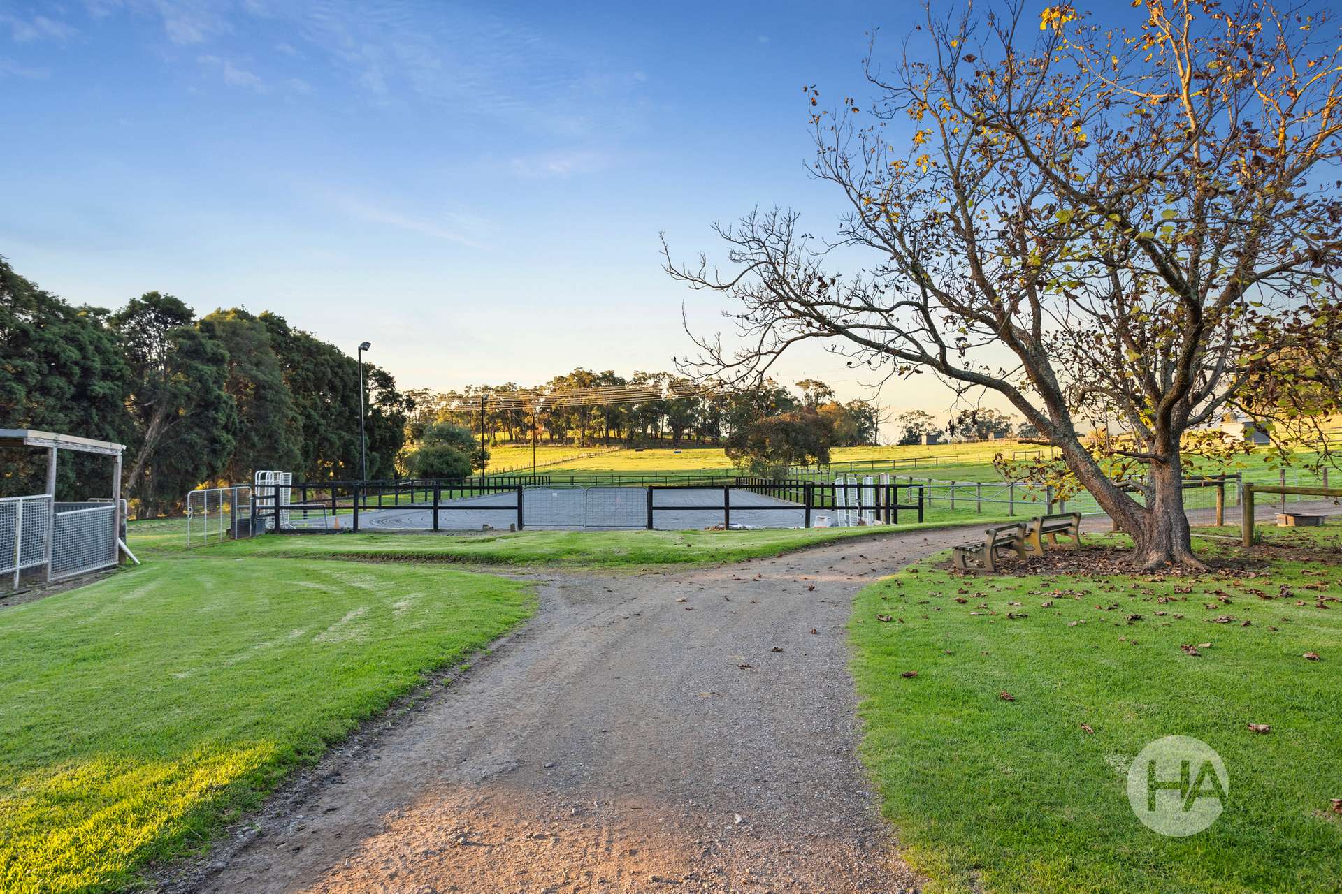 741 Warburton Highway, Seville For Sale by Farmbuy.com - image 16