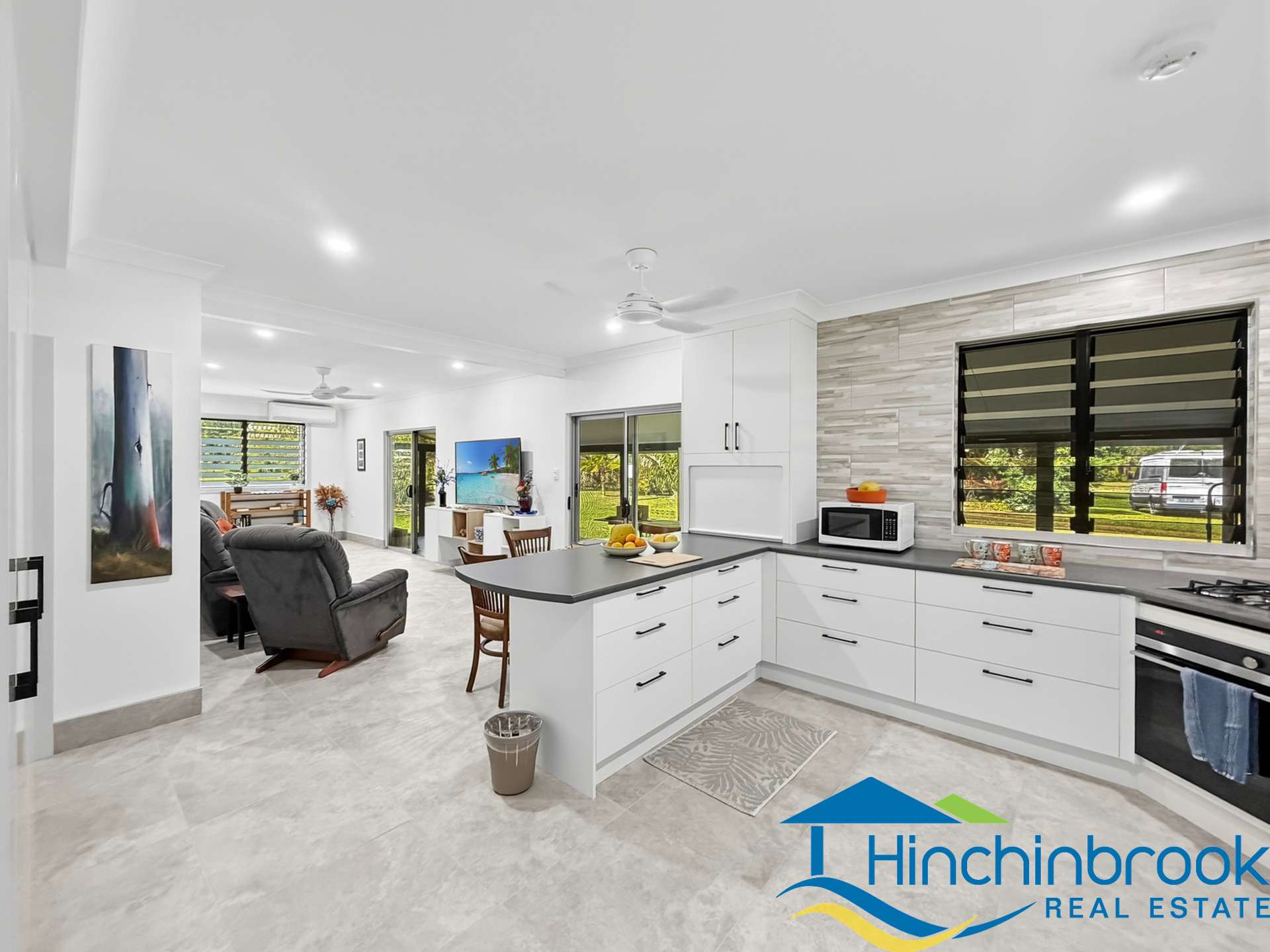 43 Clift Road, Cardwell For Sale by Farmbuy.com - image 5