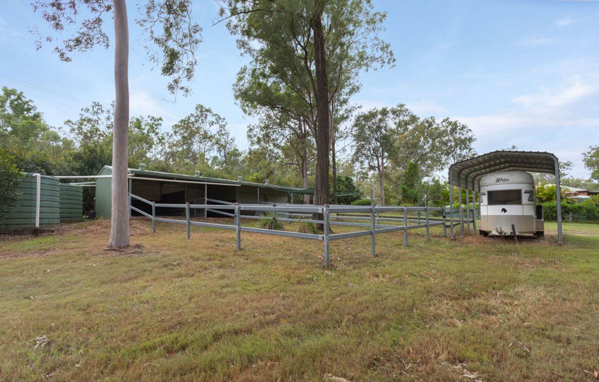 5 Buckingham Court, Mount Hallen For Sale by Farmbuy.com - image 7