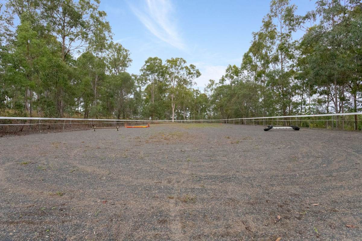 5 Buckingham Court, Mount Hallen For Sale by Farmbuy.com - image 5