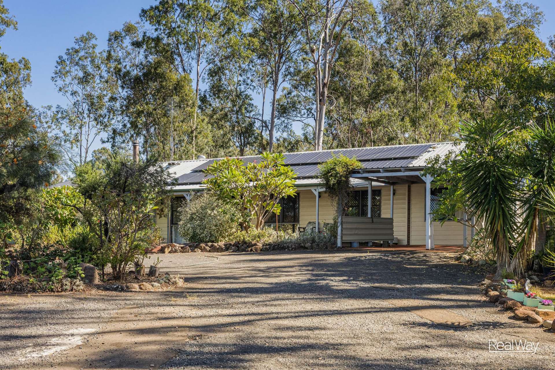 111 Koreelah Street, Upper Lockyer For Sale by Farmbuy.com - image 2