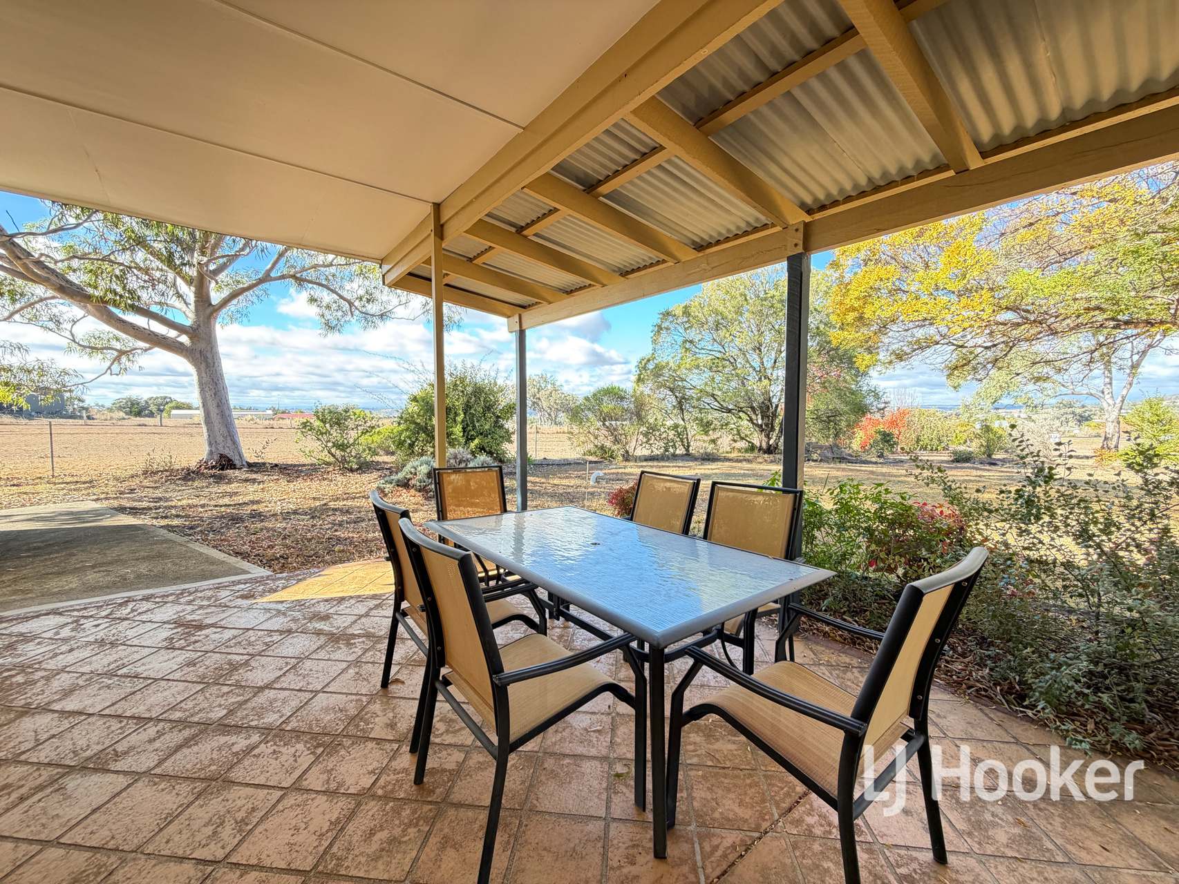 300 Fernhill Road, Inverell For Sale by Farmbuy.com - image 18