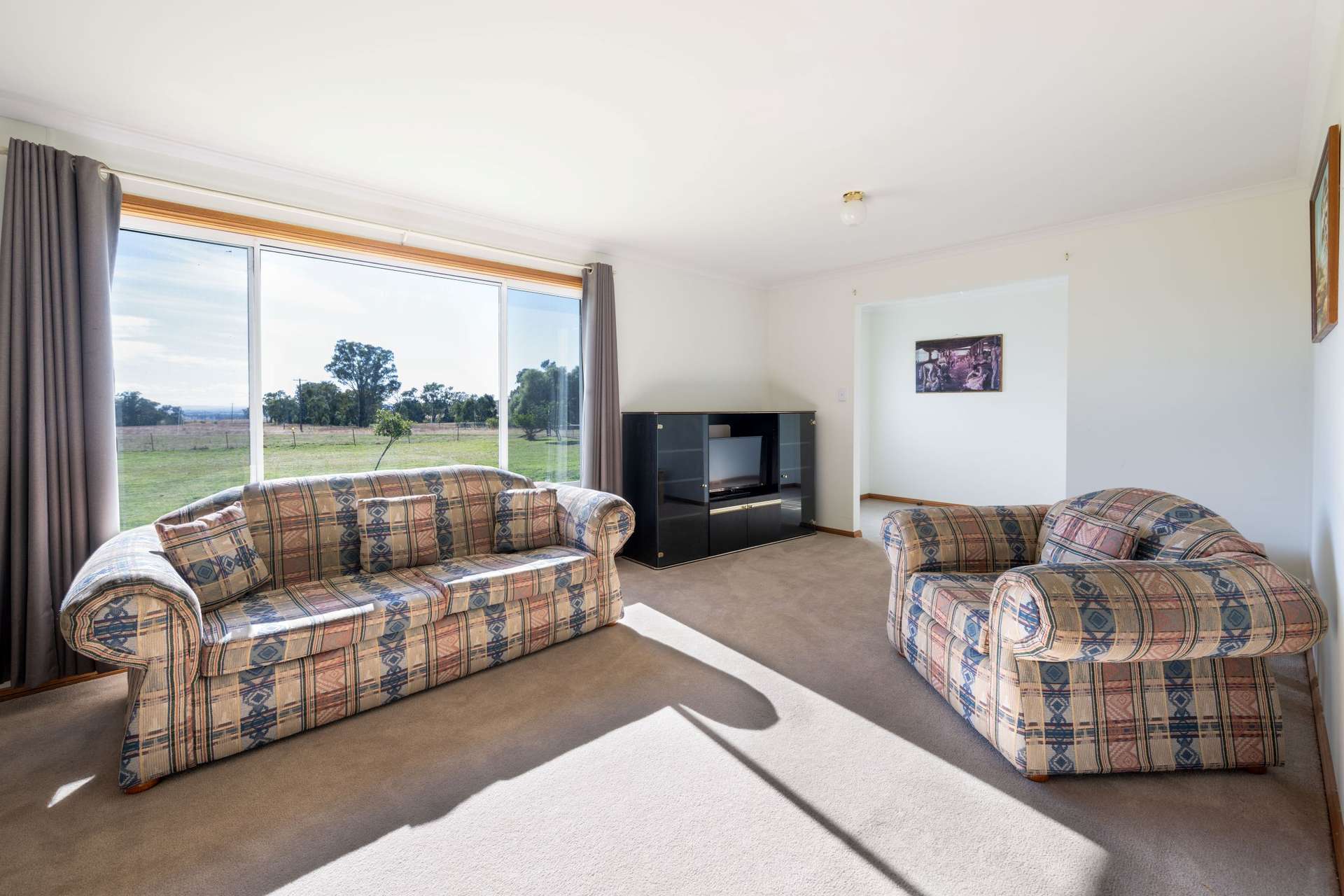 606 Sutherland Road, Koorawatha For Sale by Farmbuy.com - image 16
